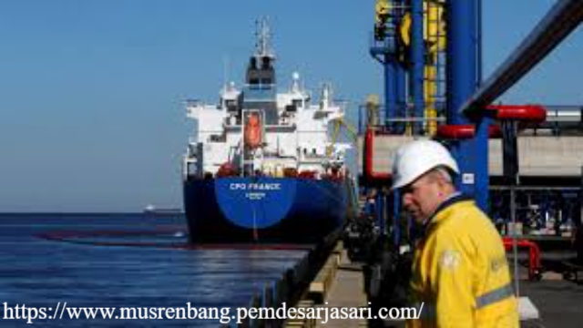 Impor Minyak Rusia 150 Juta Barel